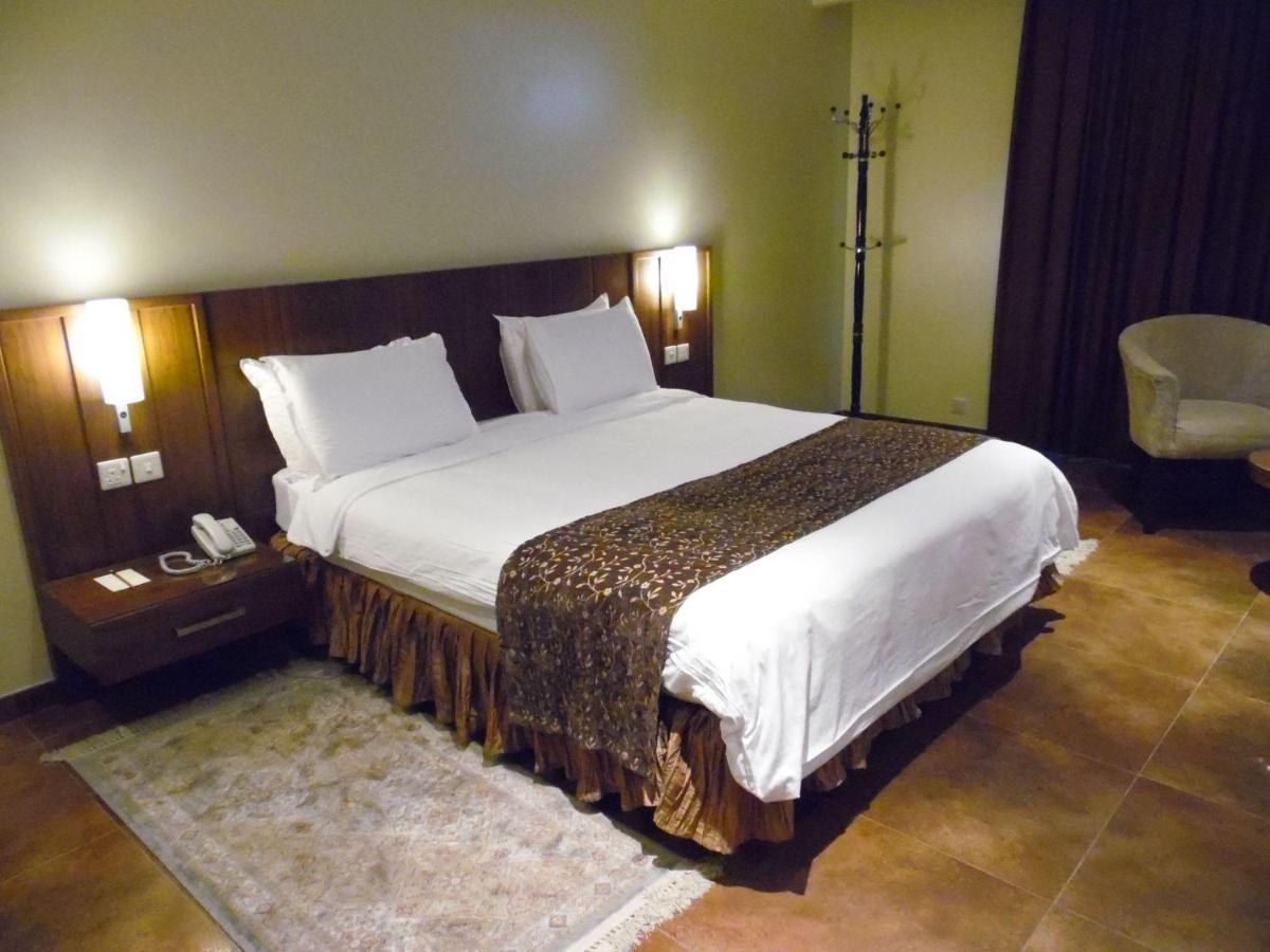 Milan Deluxe Suites Al Khobar Exterior photo